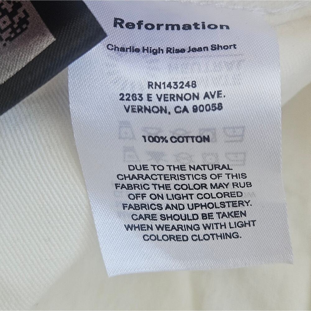Reformation Charlie High Rise Denim Jean Shorts Raw Hem White New Size 31 - Picture 8 of 9
